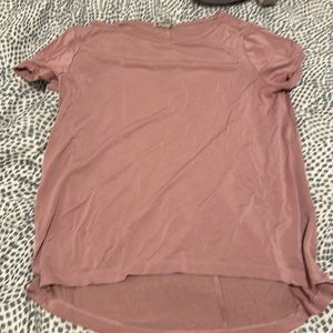 Mauve t shirt